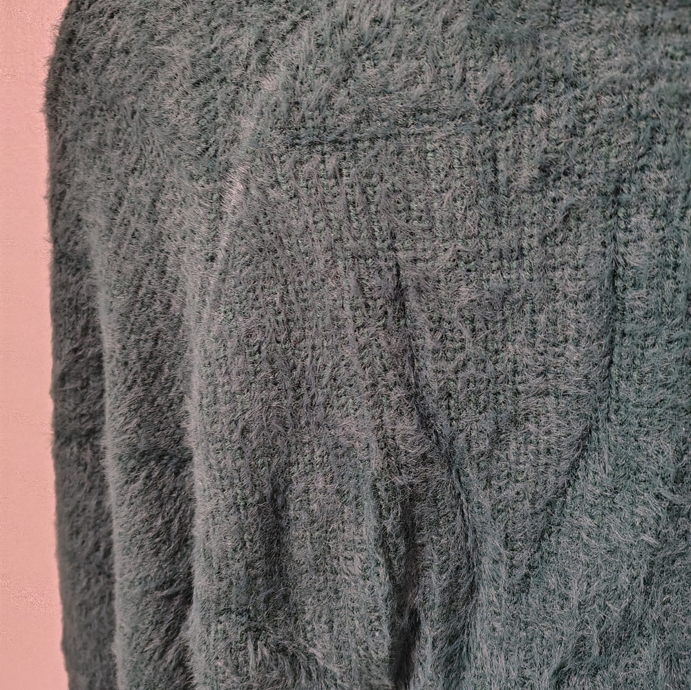American Eagle Outfitters Green Sweater - Picture 3 of 5